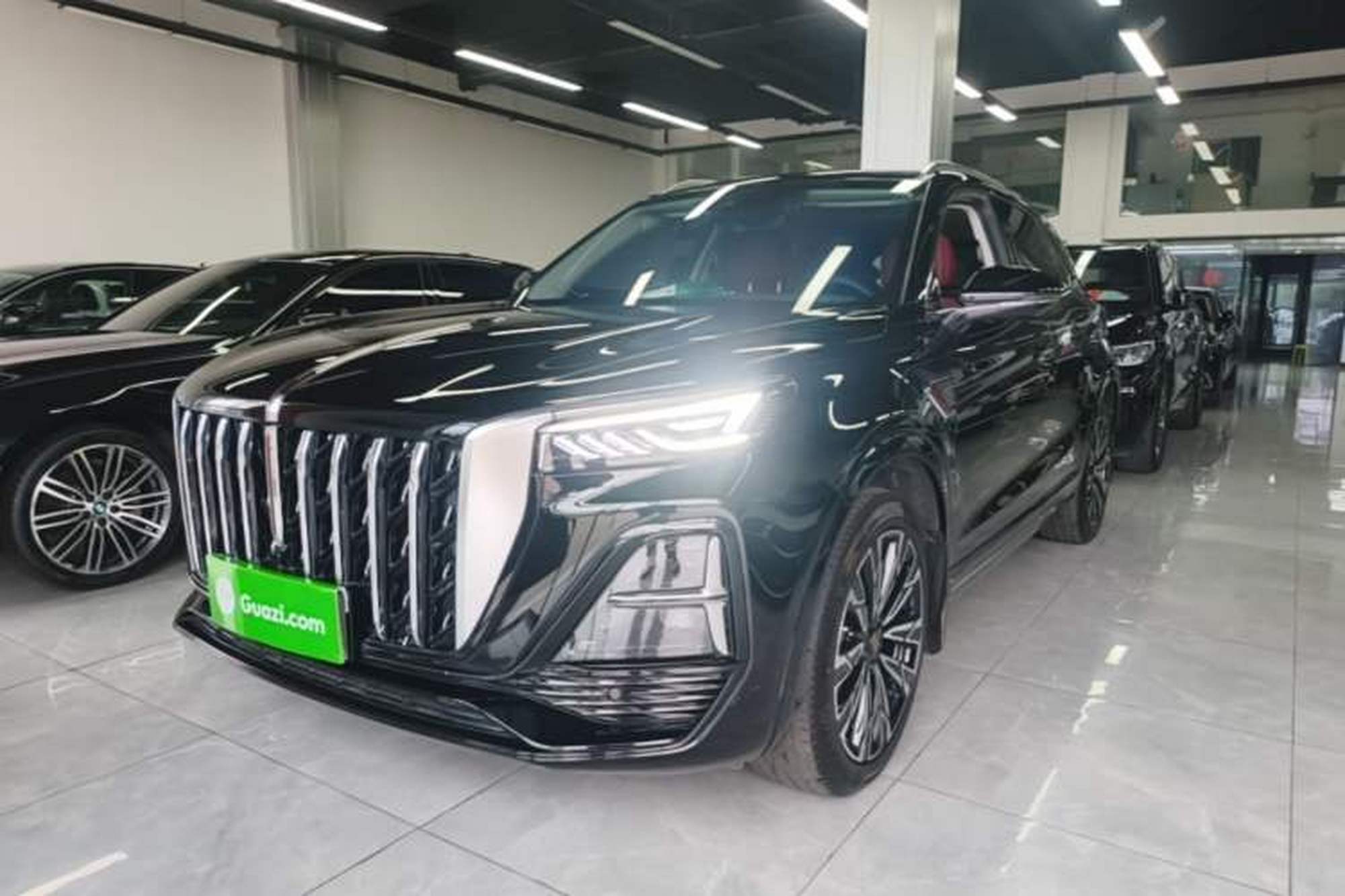 HongQi HS5