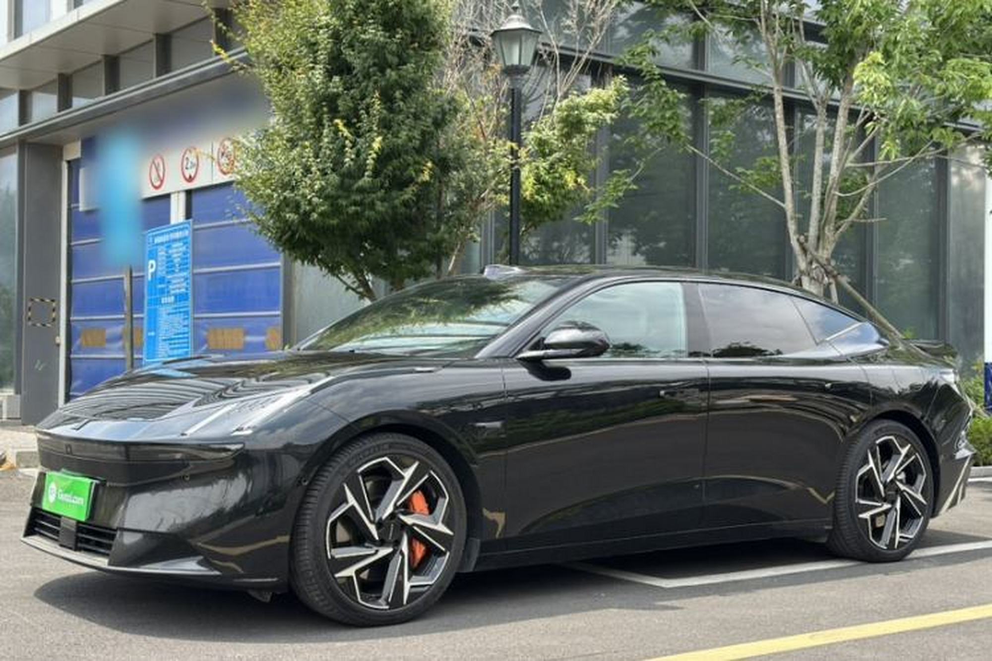 LYNK&CO Z10