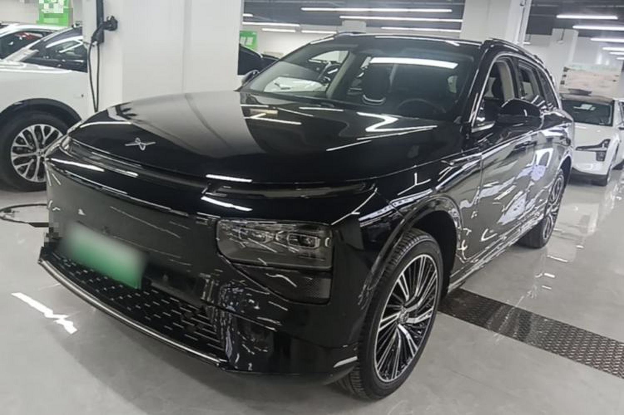 Xpeng G9