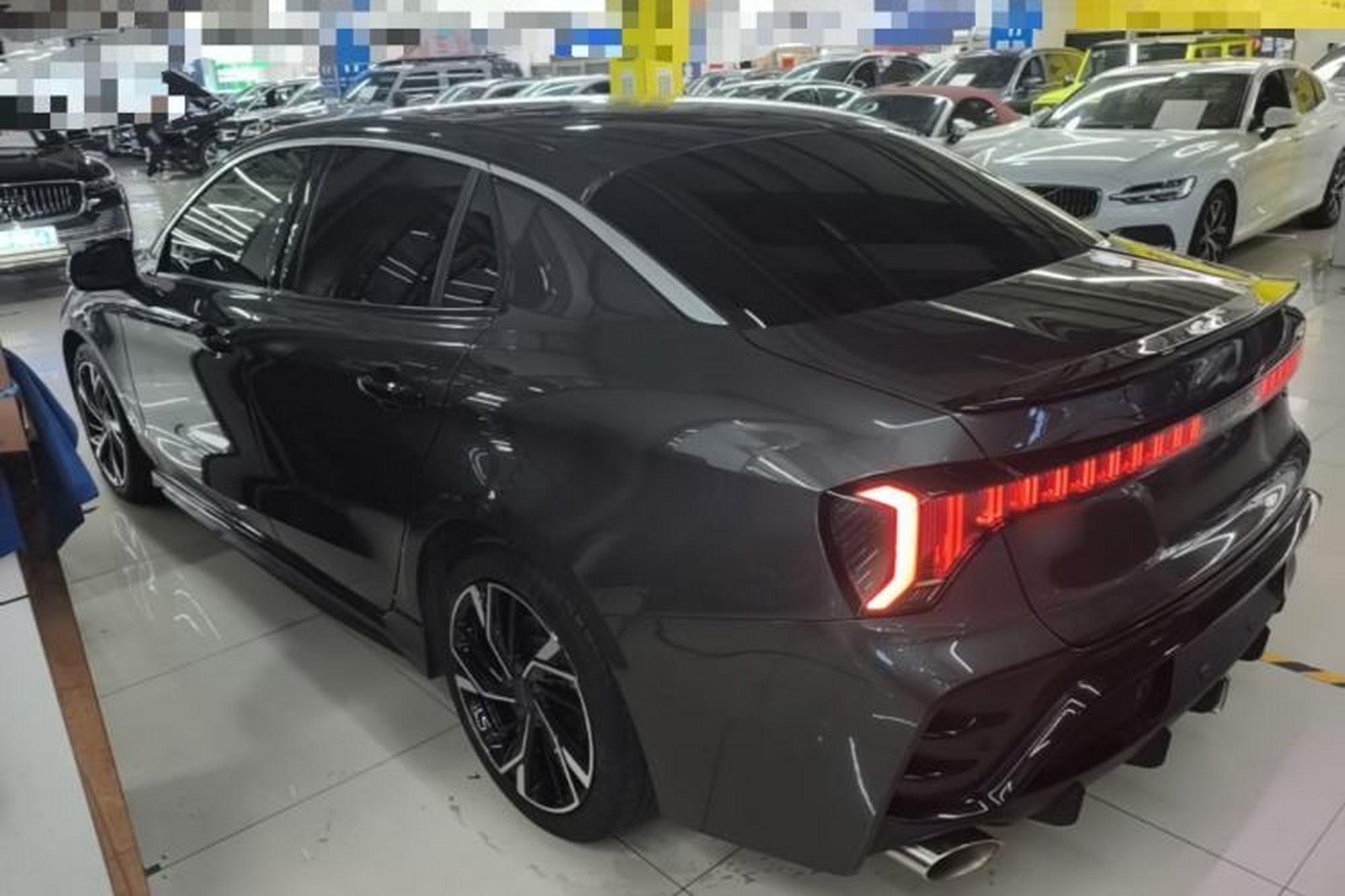 Миниатюра 4