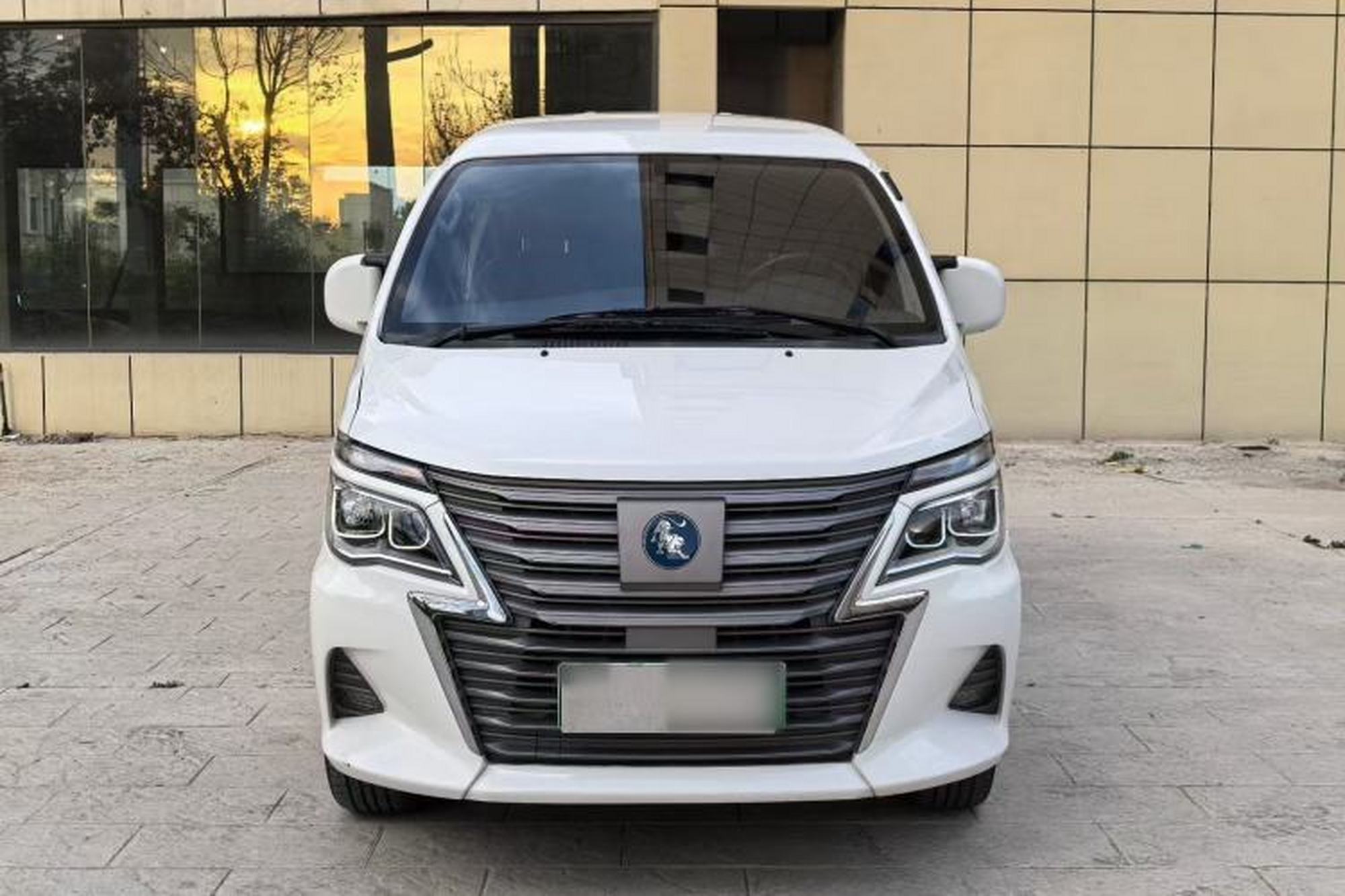 Миниатюра 12