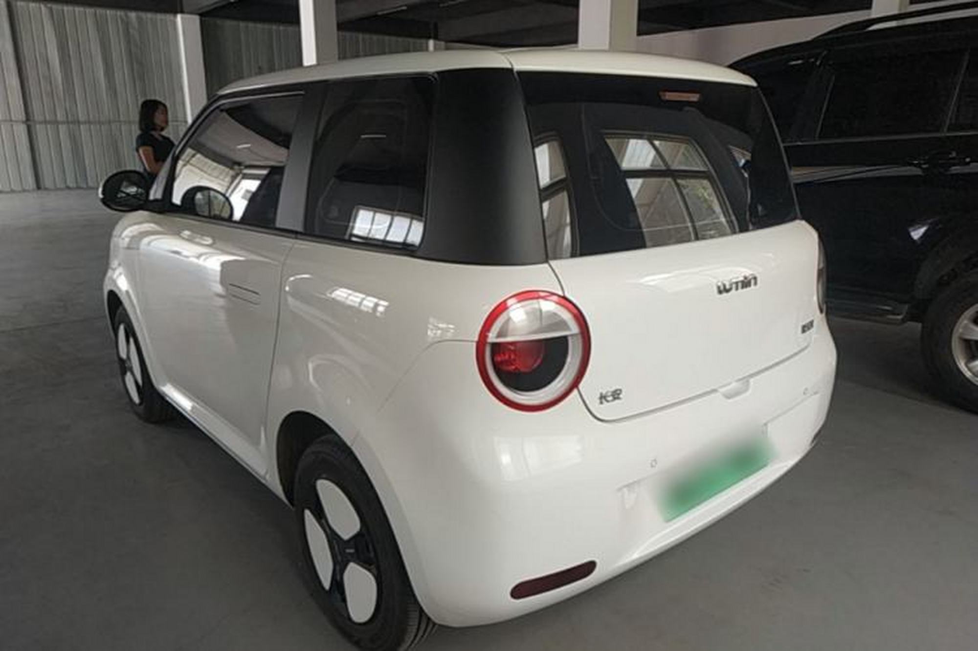 Miniatura 4