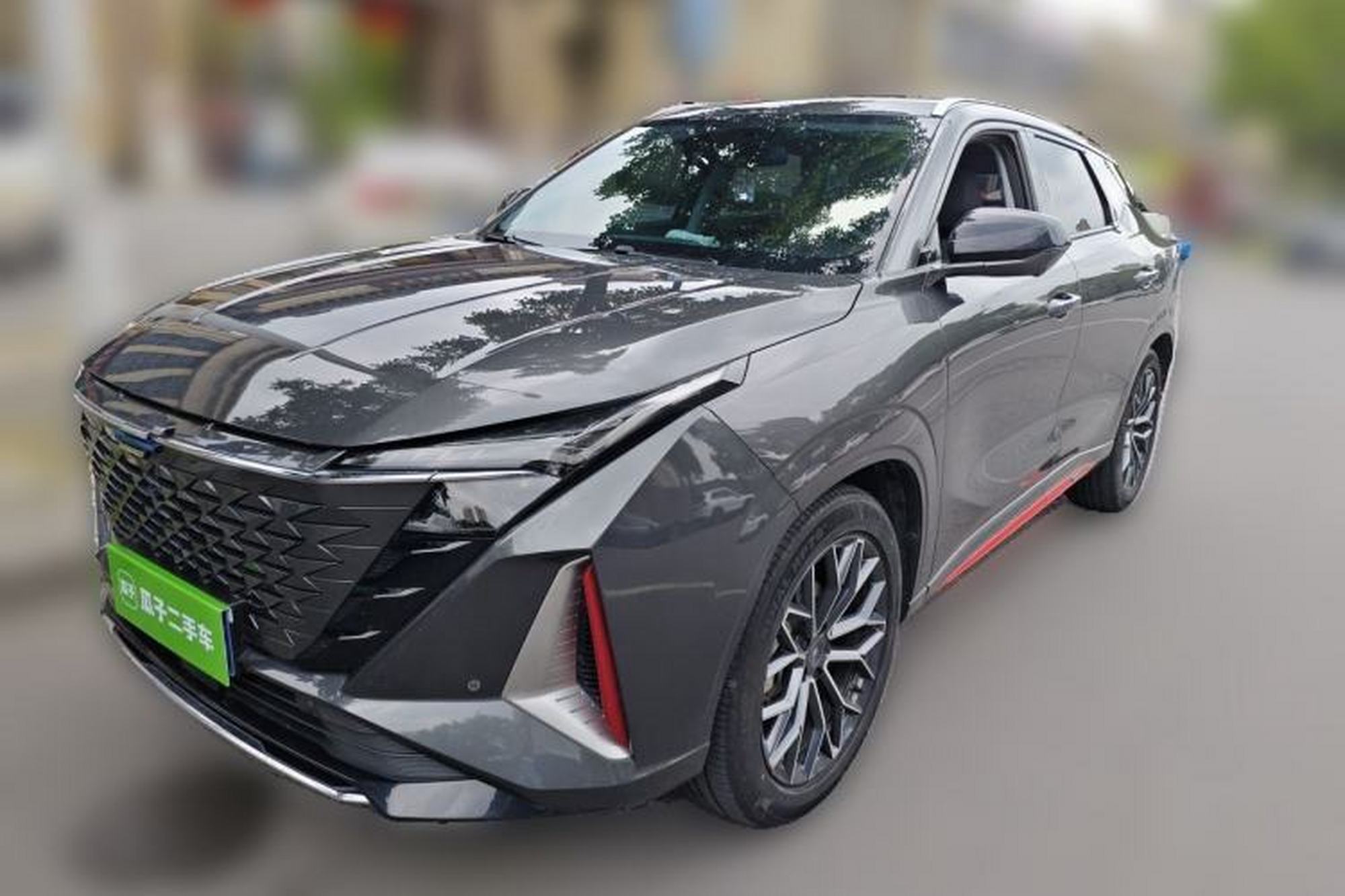 ChangAn Oshan Z6