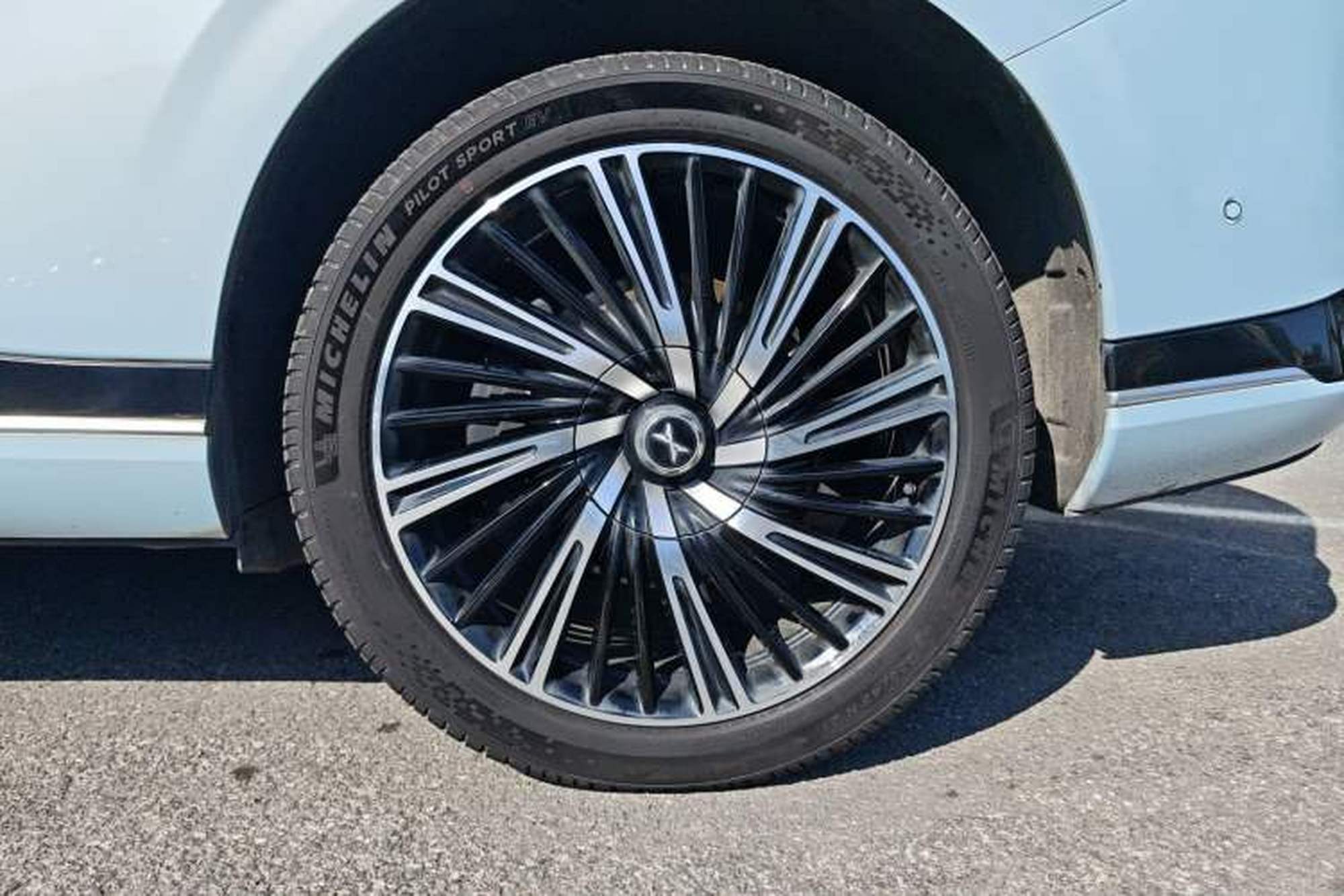 Миниатюра 10