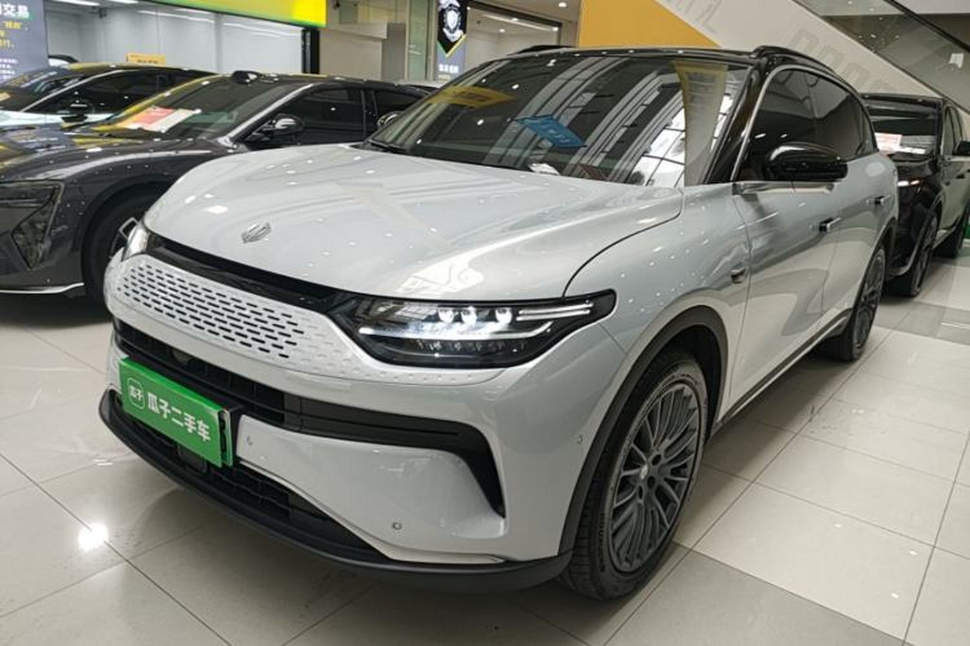 Leapmotor C11