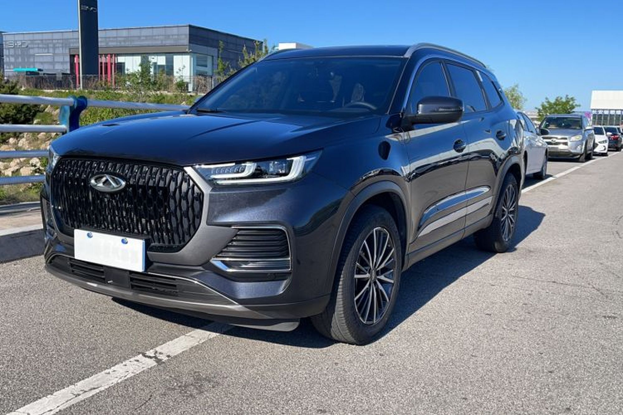 Chery Tiggo 8
