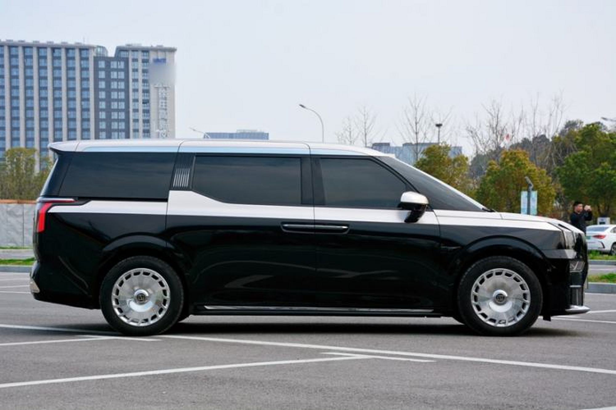 Миниатюра 10