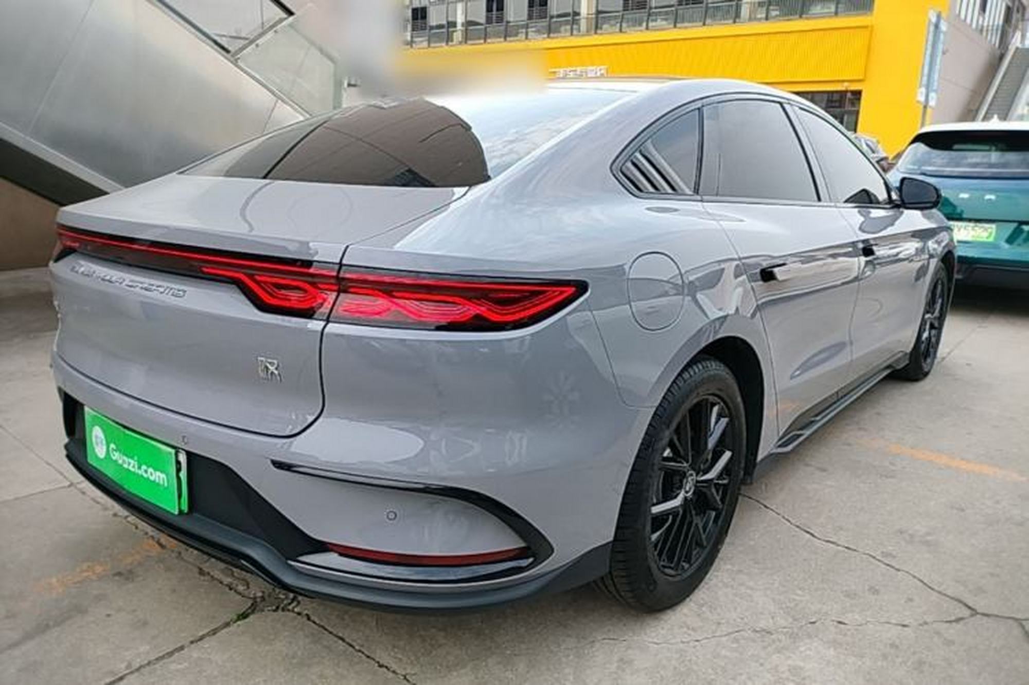 Миниатюра 6