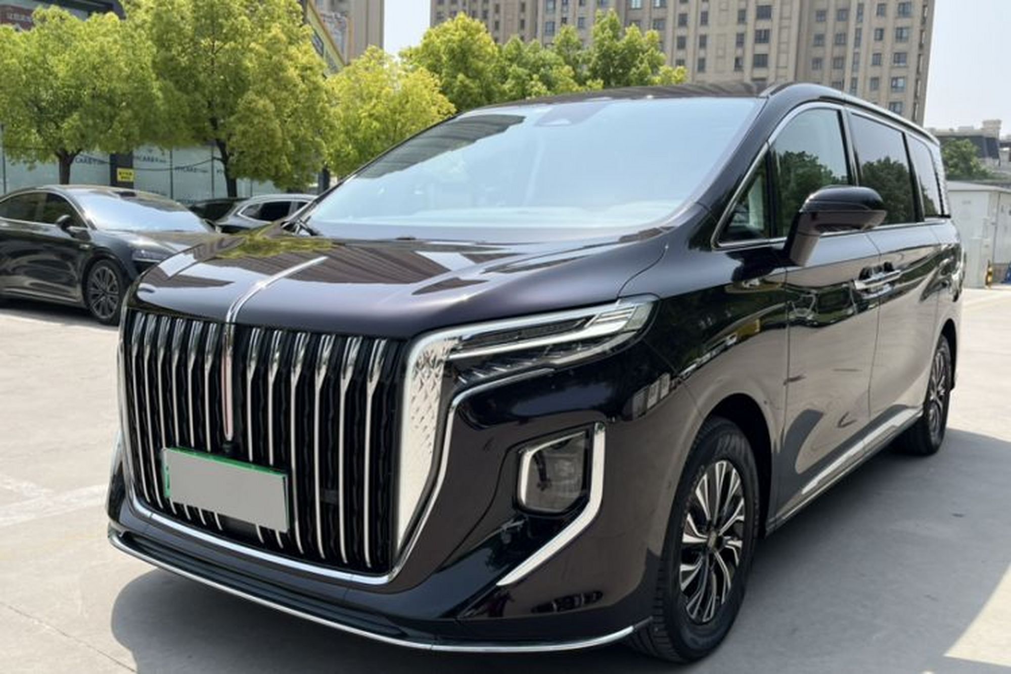 HongQi HQ9 PHEV