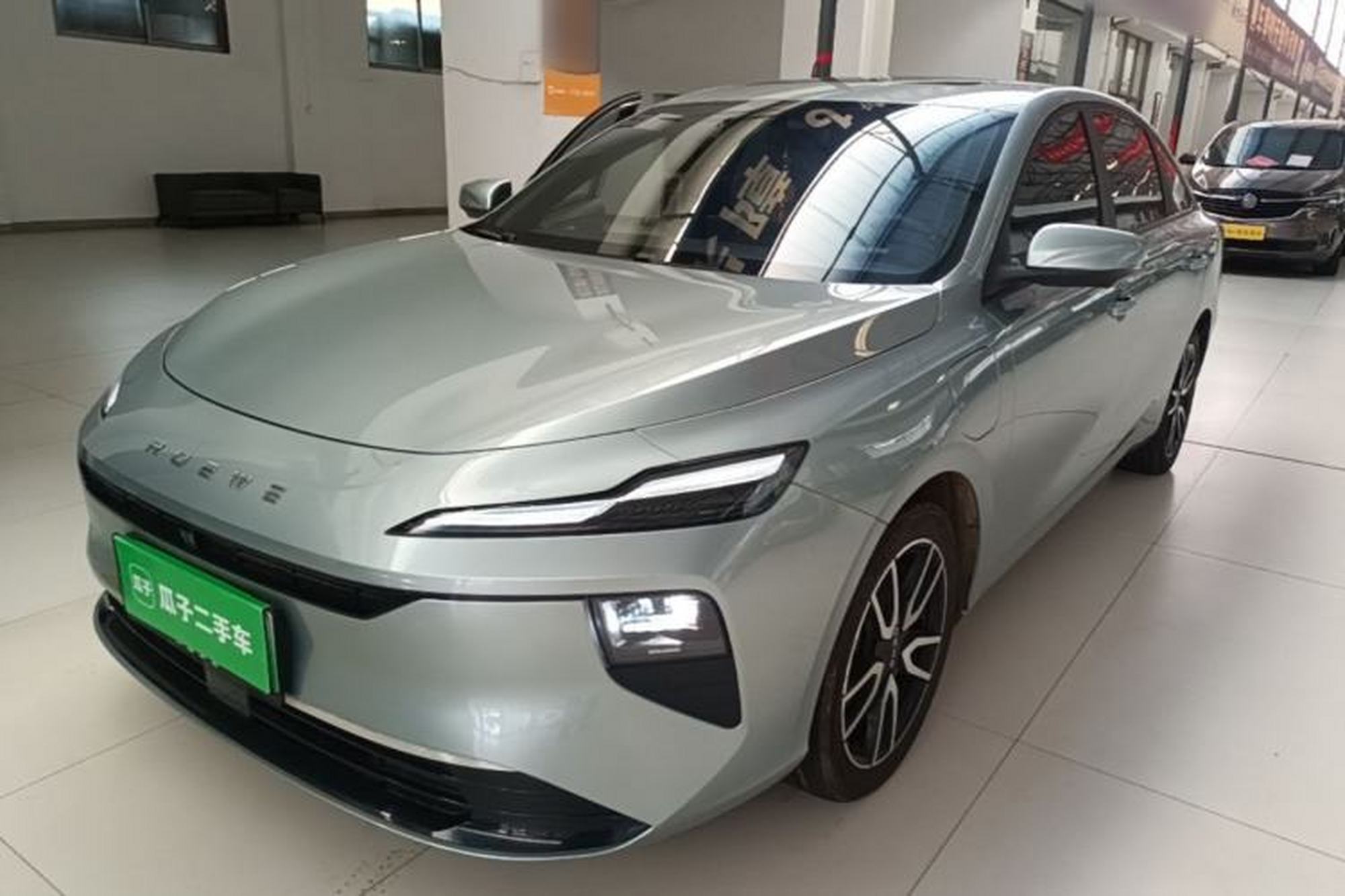 Roewe D6