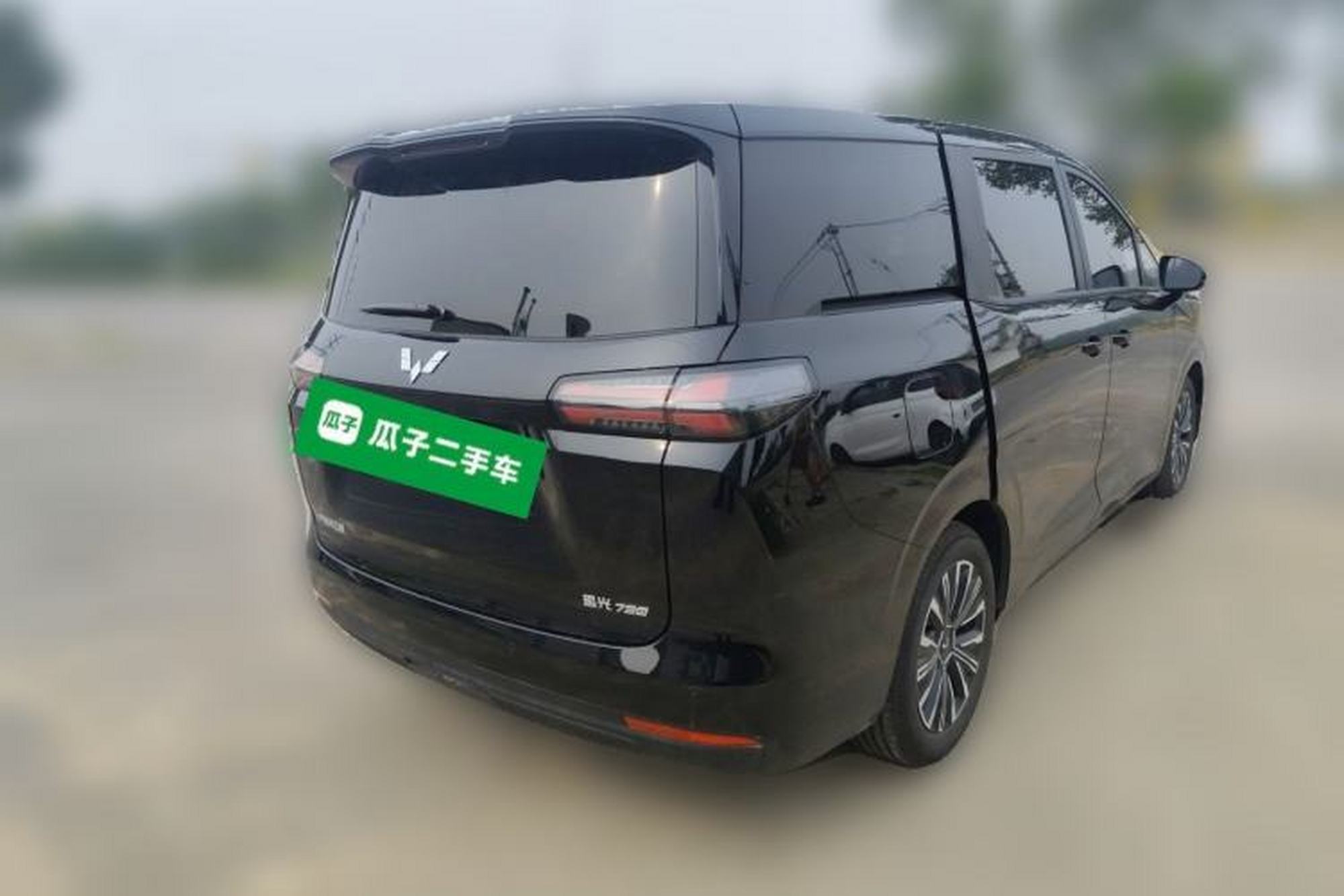 Miniatura 6