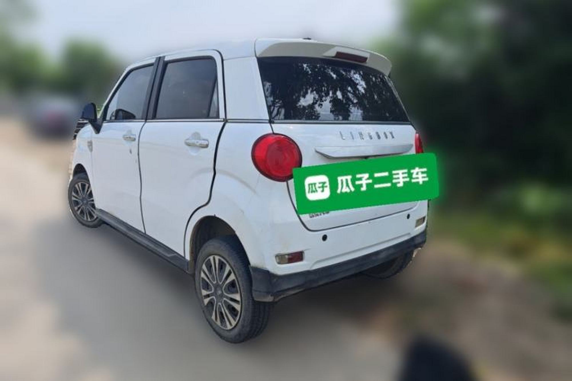 Miniatura 4