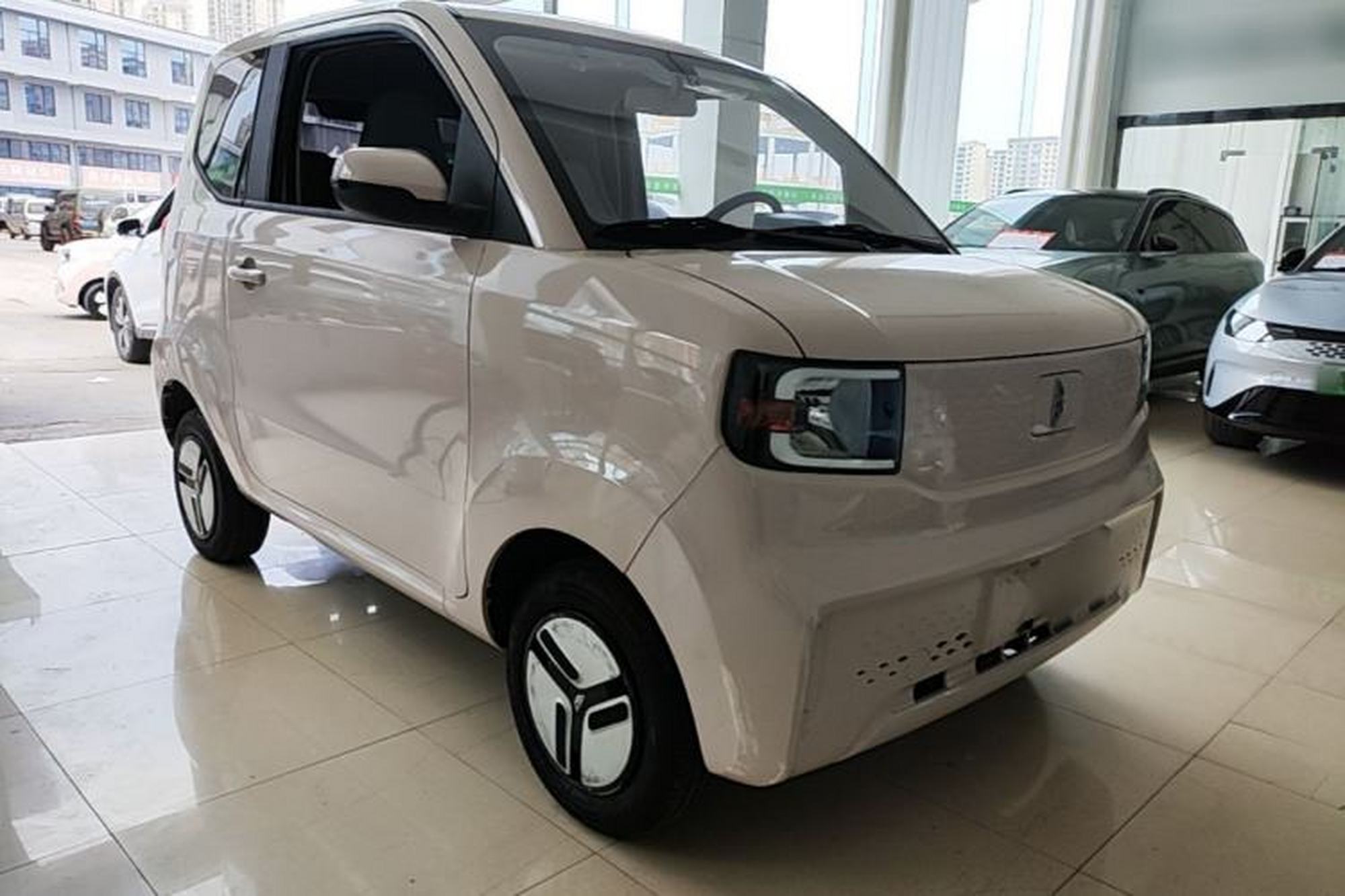 Miniatura 3