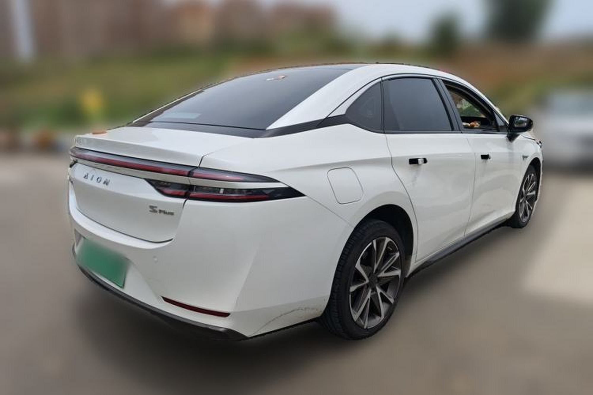 Миниатюра 6