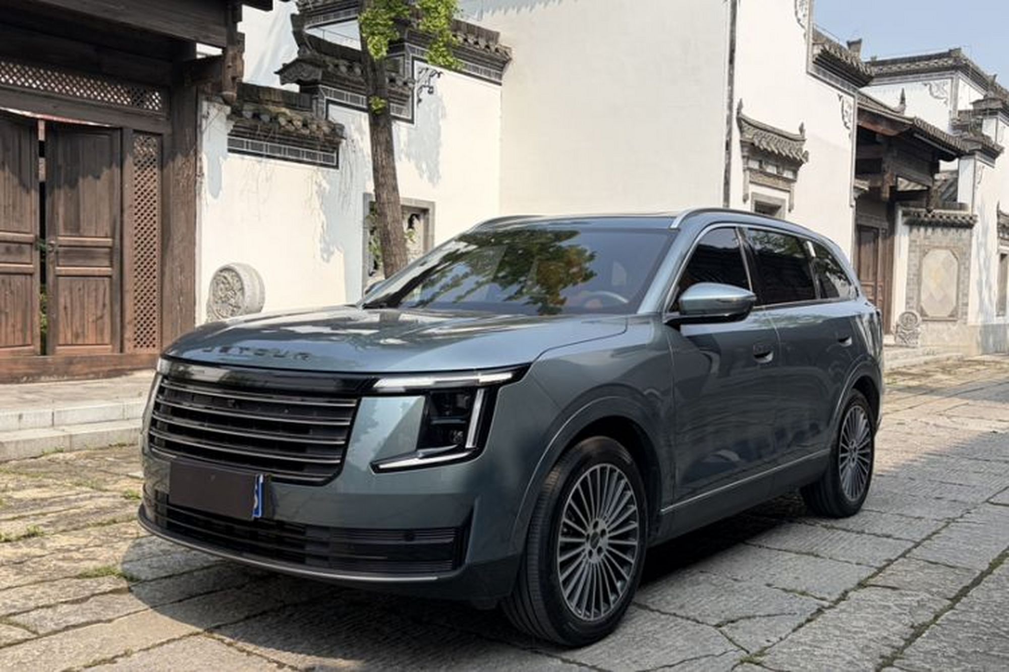 Jetour X70L