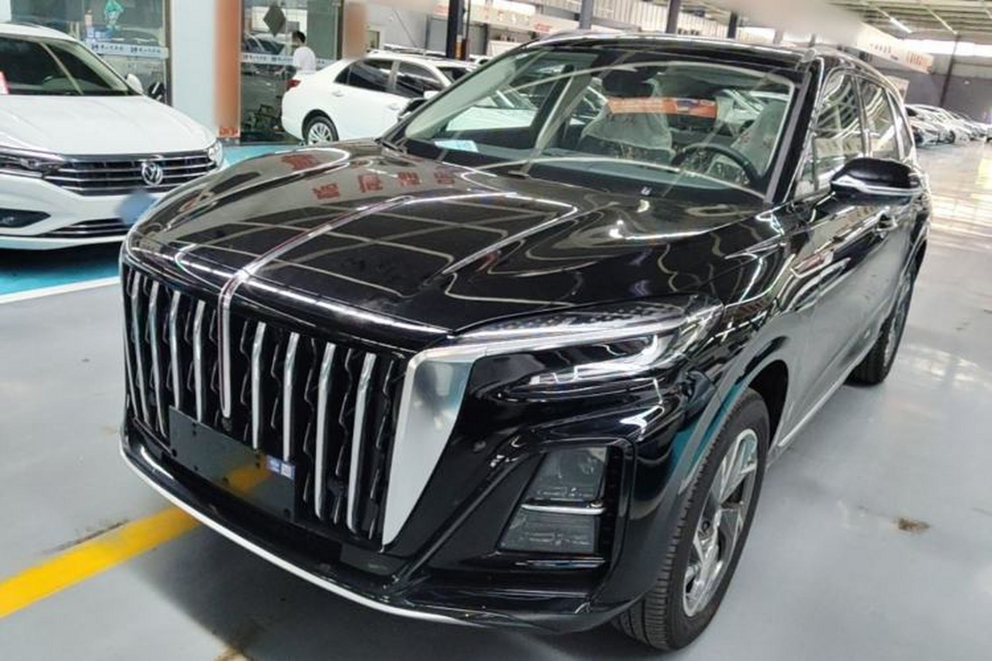 HongQi HS3 PHEV