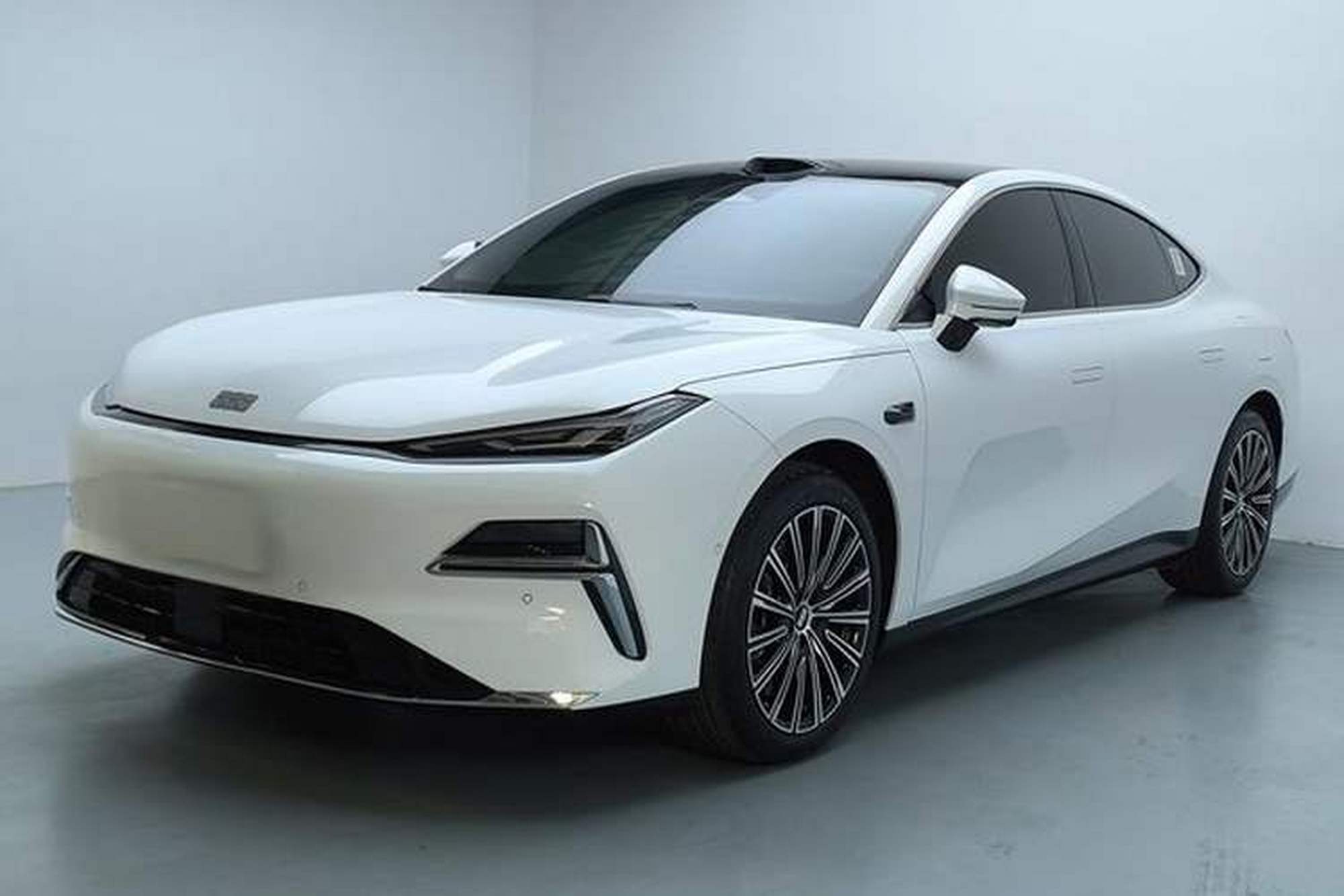 Geely Galaxy 8