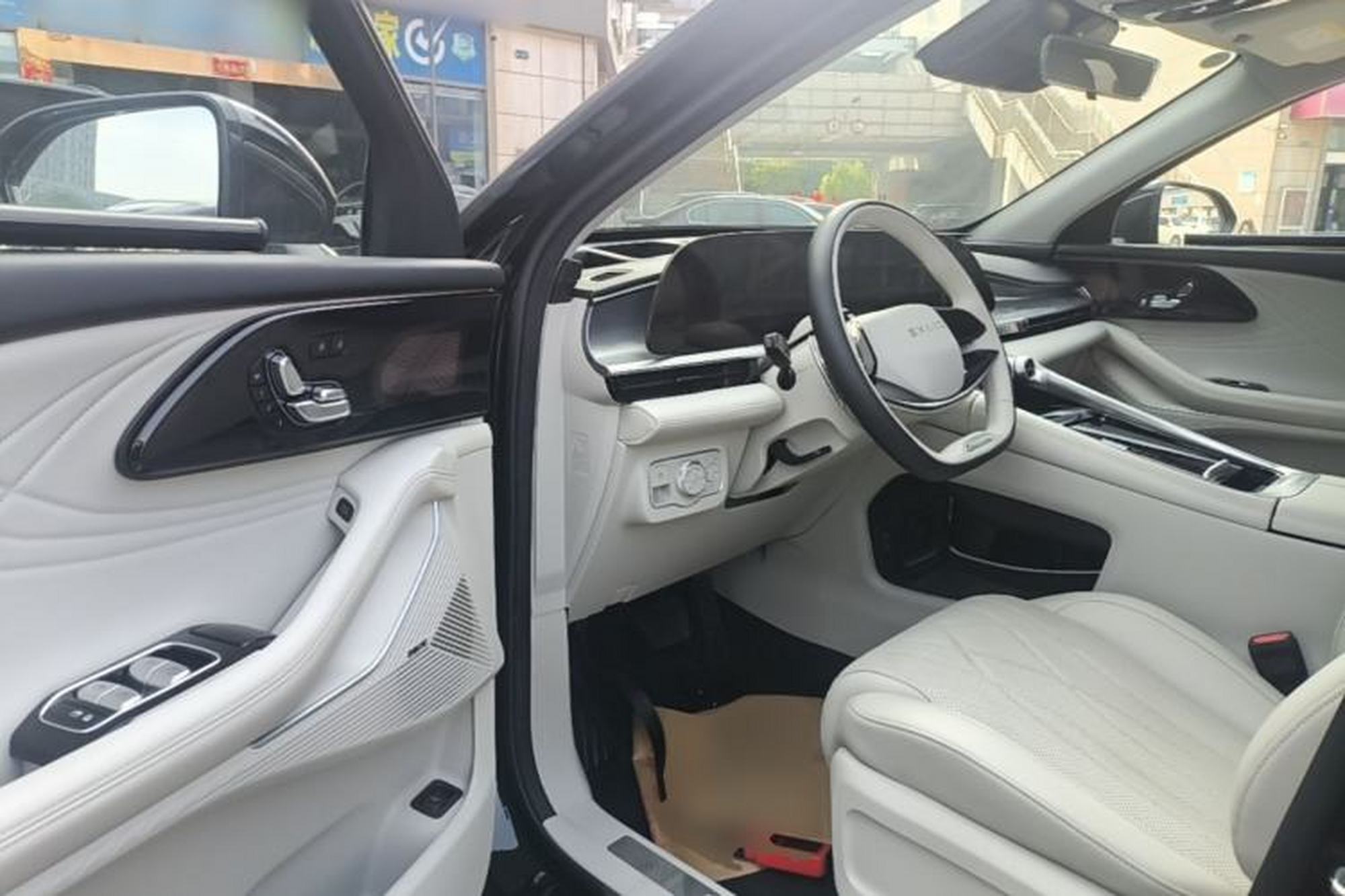 Миниатюра 18