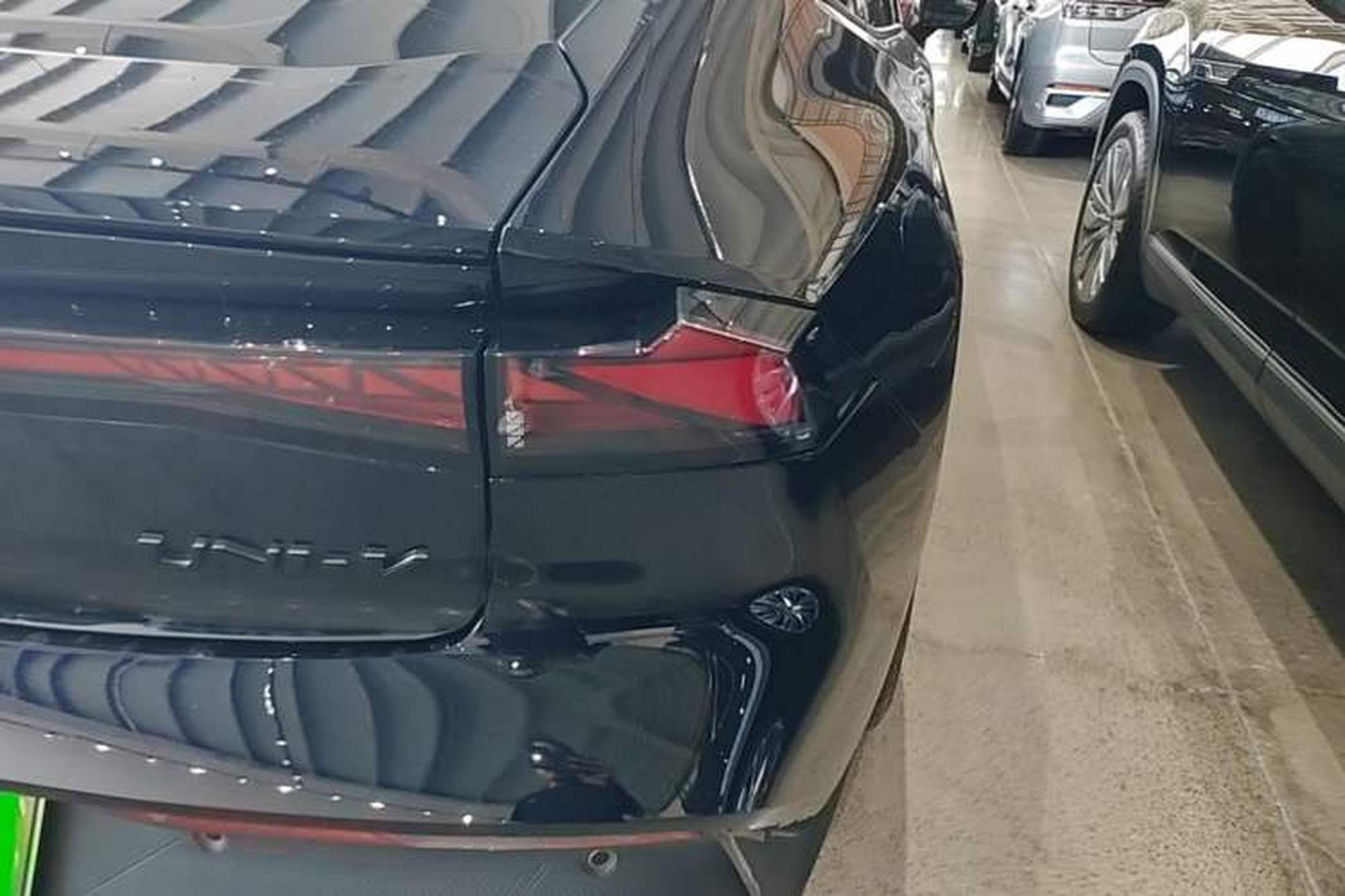 Миниатюра 9