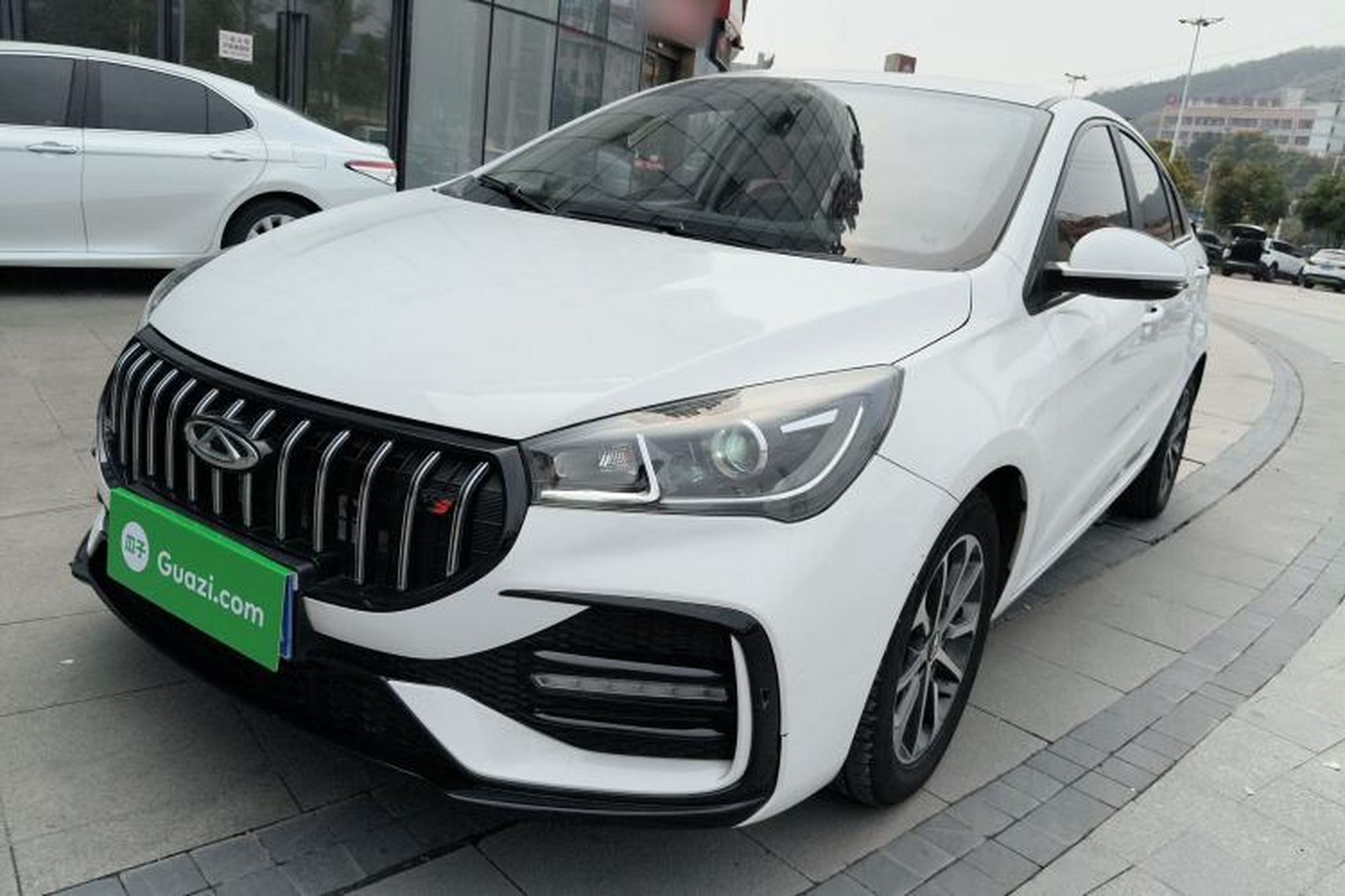 Chery Arrizo 5