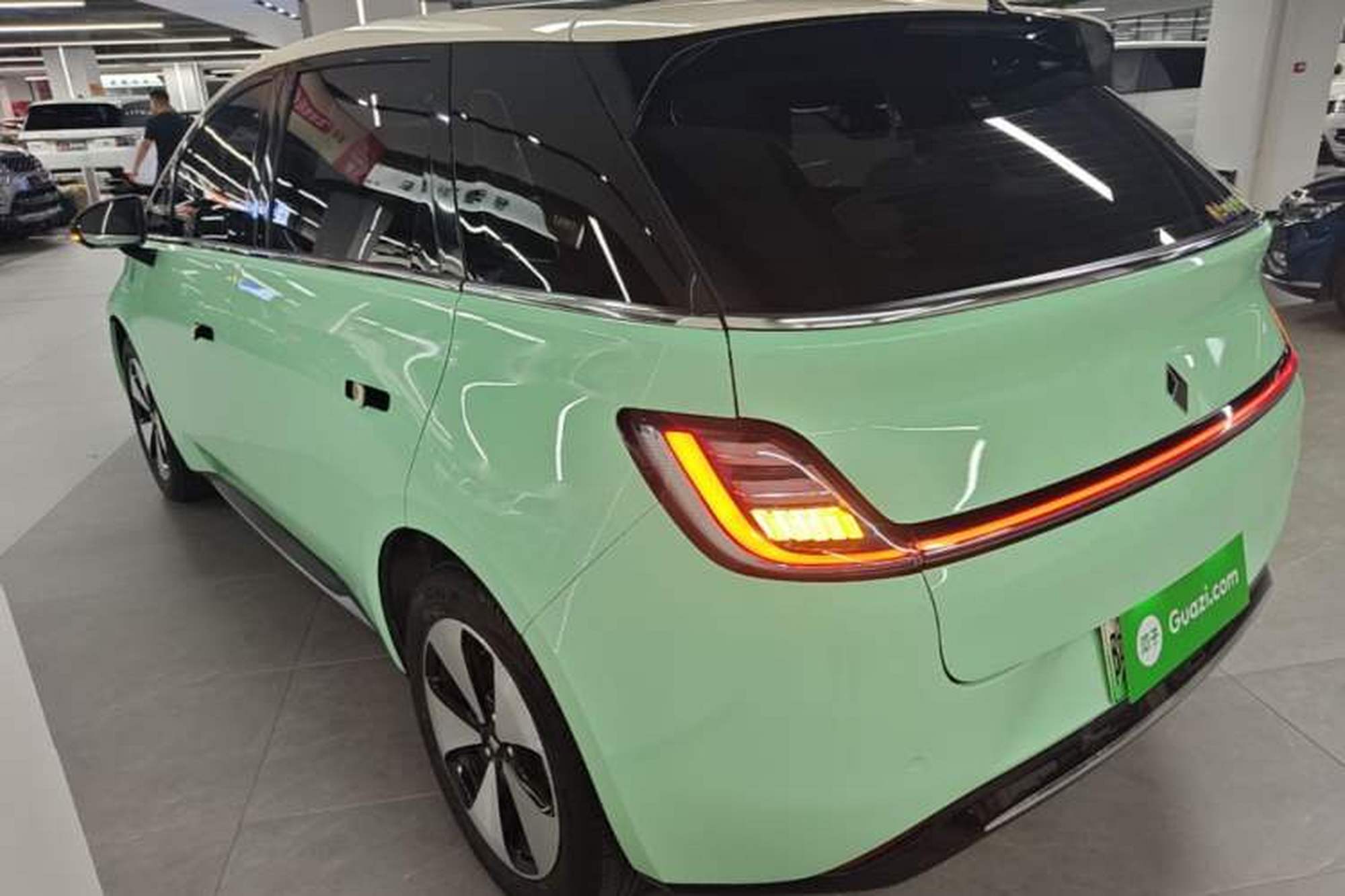 Miniatura 4