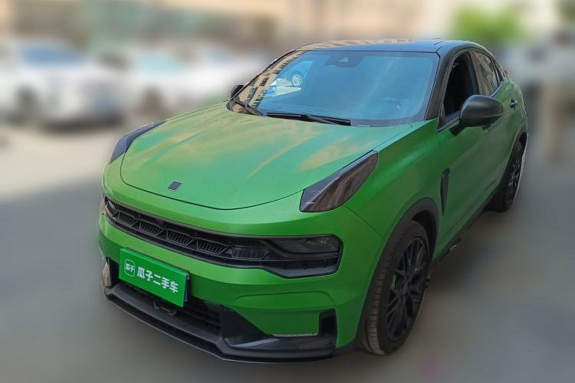 LYNK&CO 05