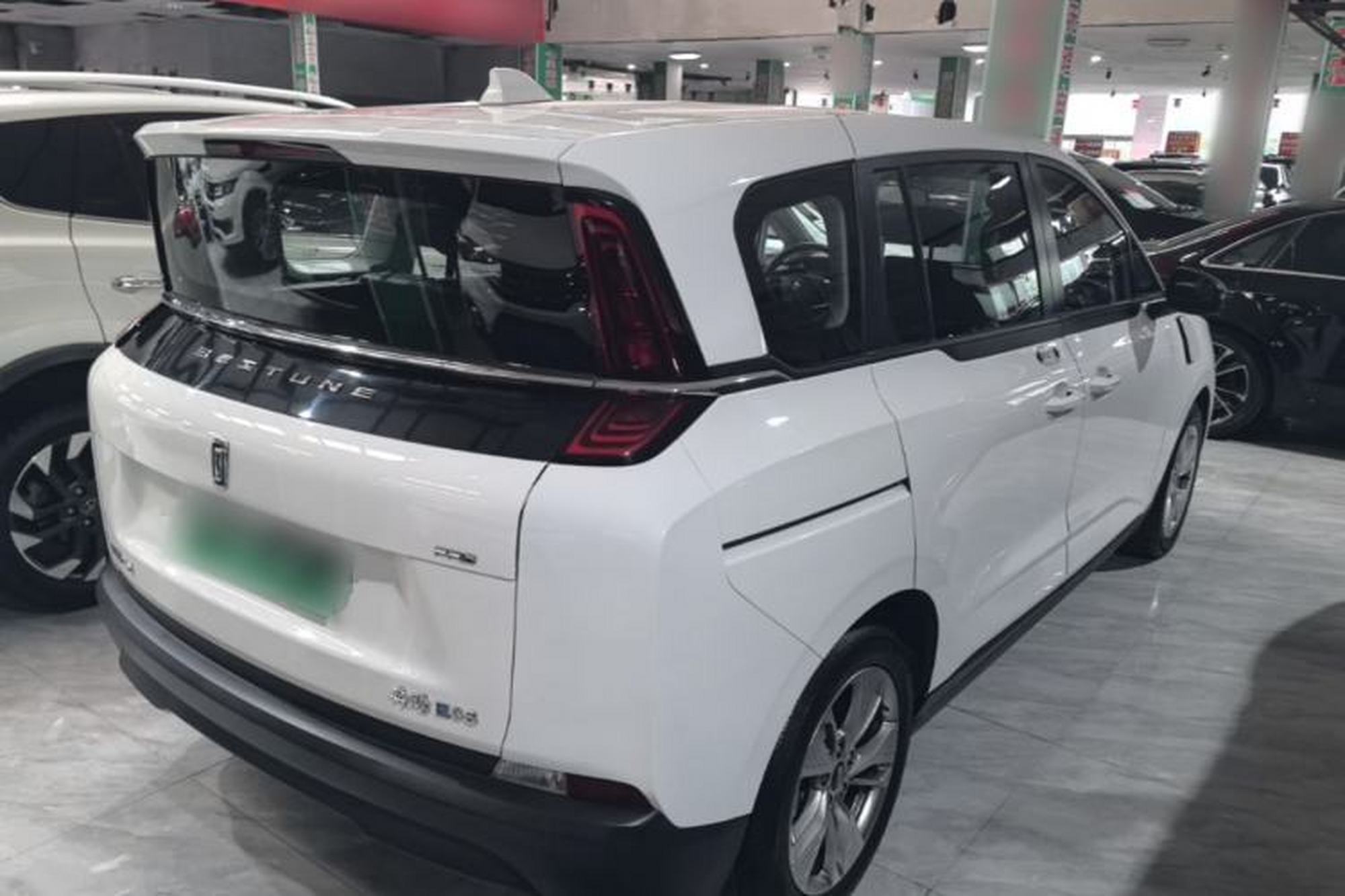 Miniatura 6