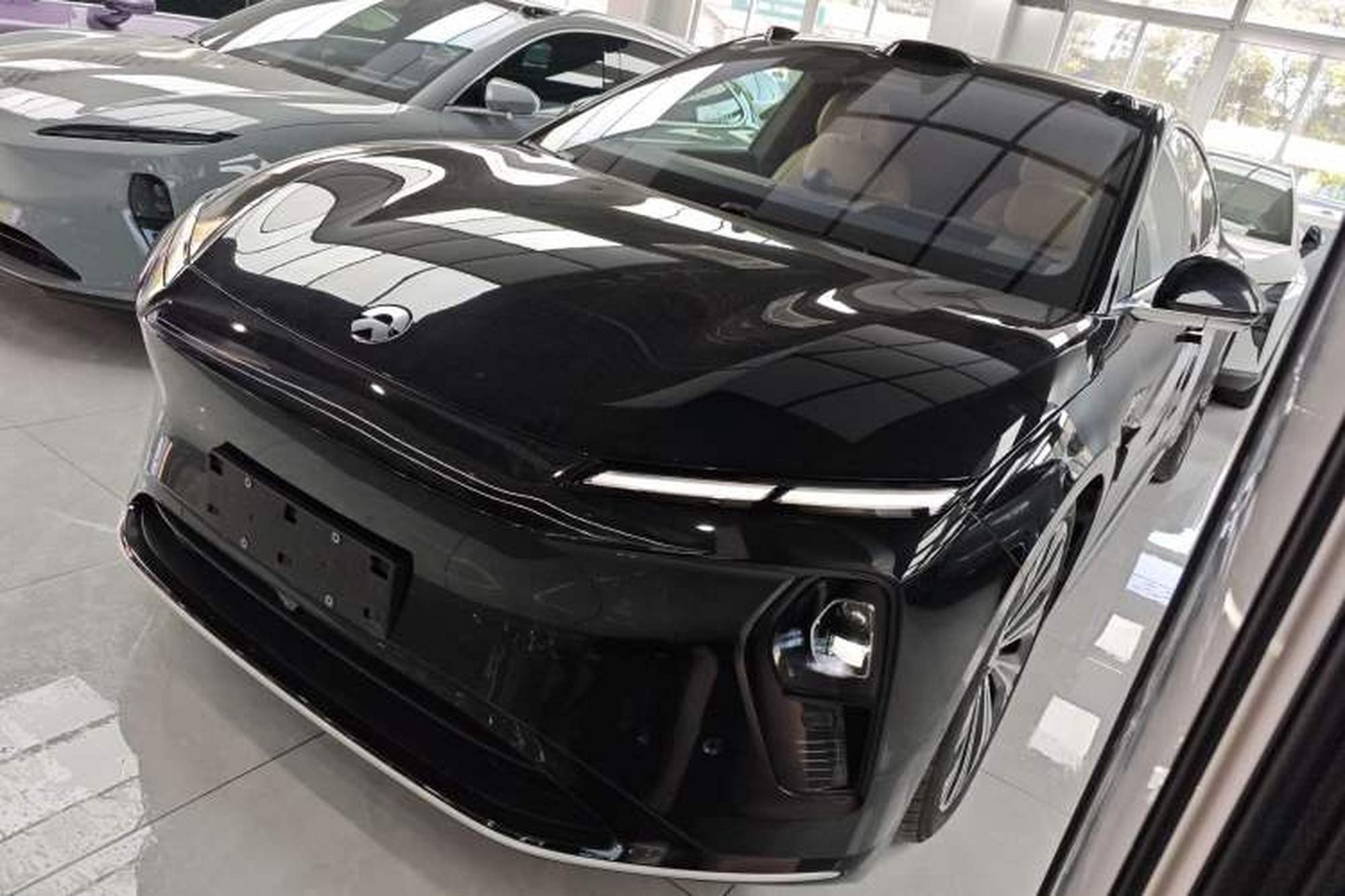 NIO ET9