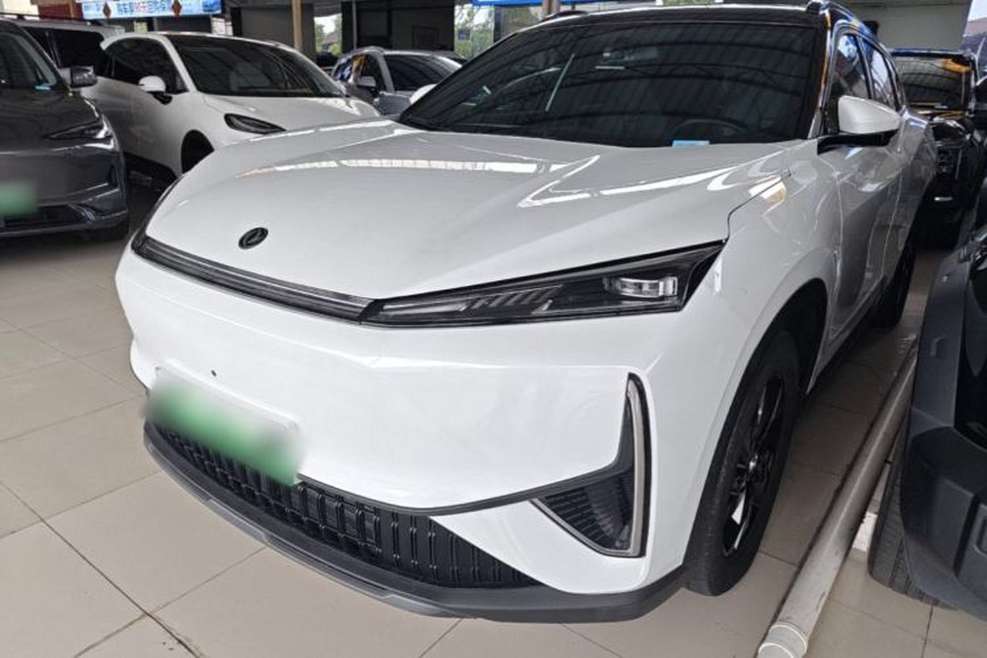 DongFeng Aeolus L7 New Energy