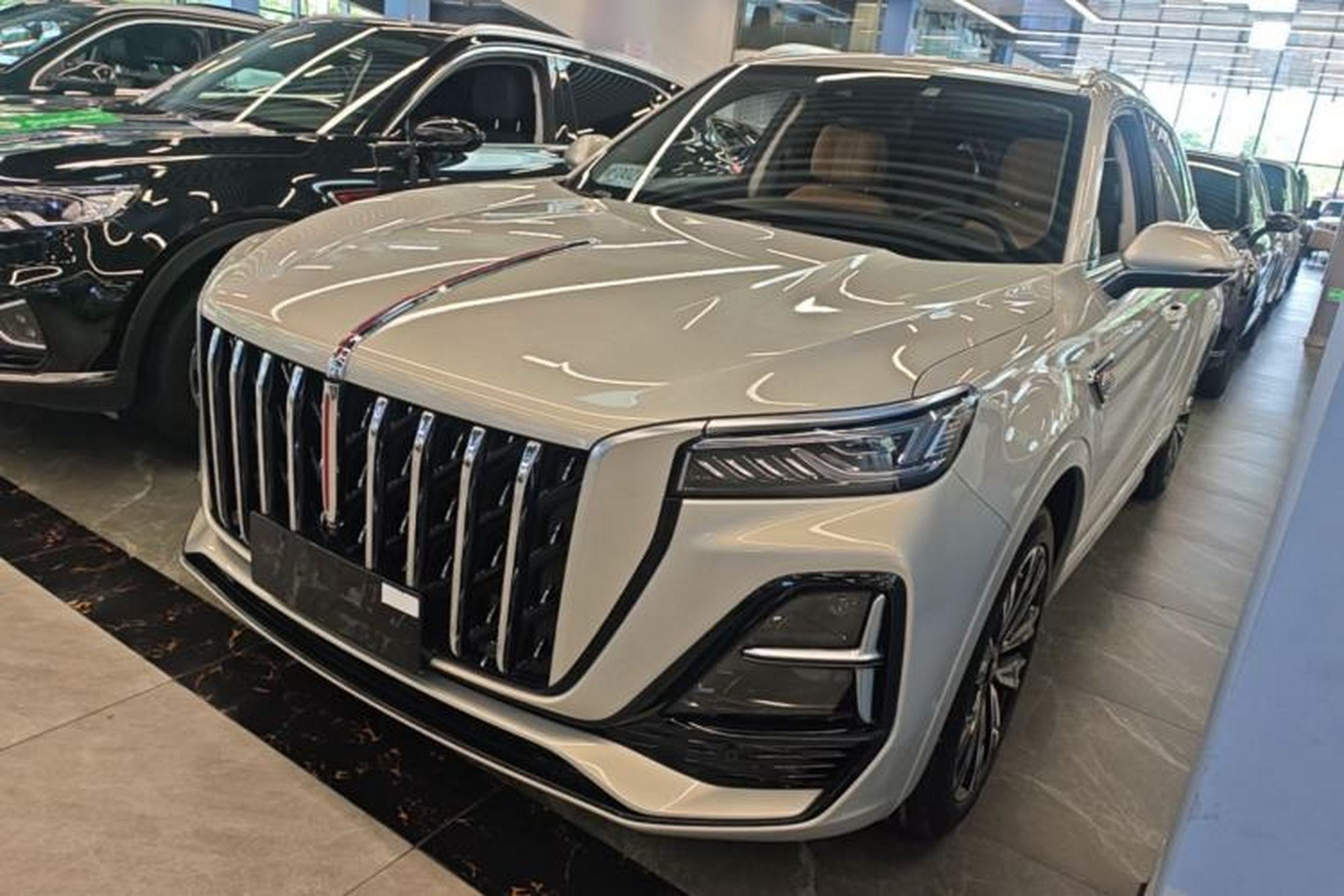 HongQi HS5