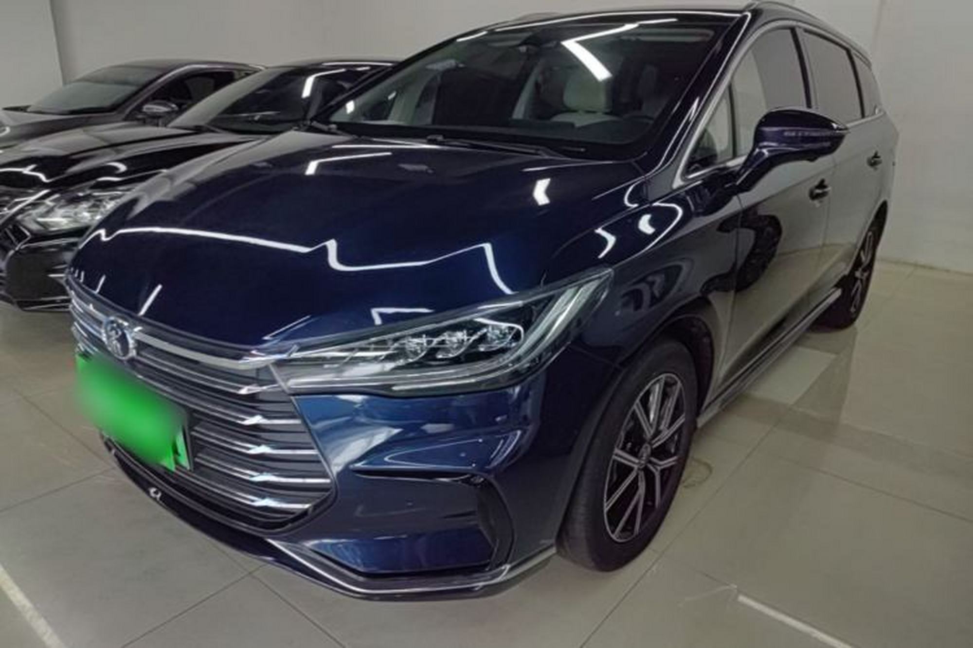 BYD Song MAX New Energy