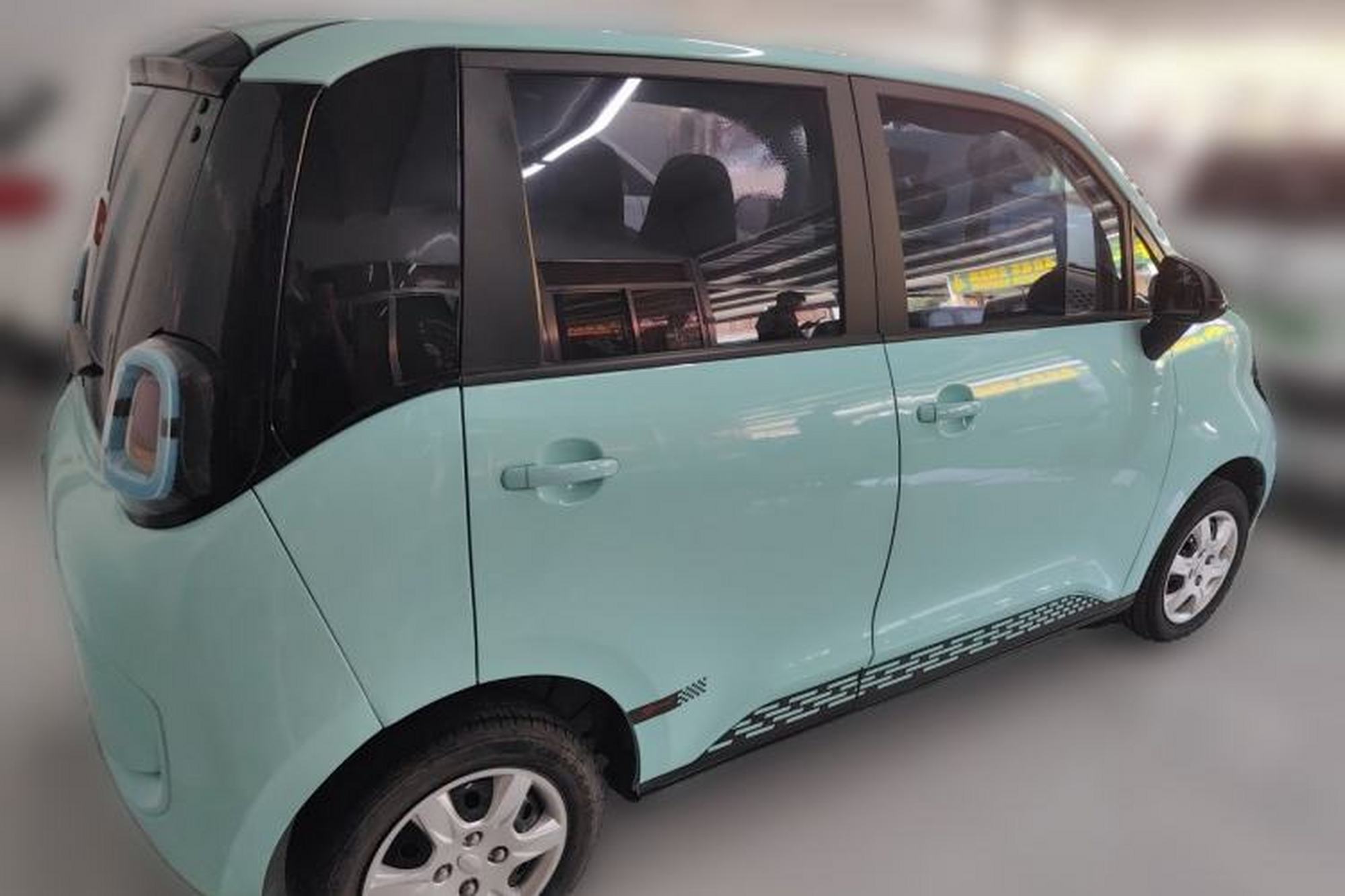 Miniatura 6