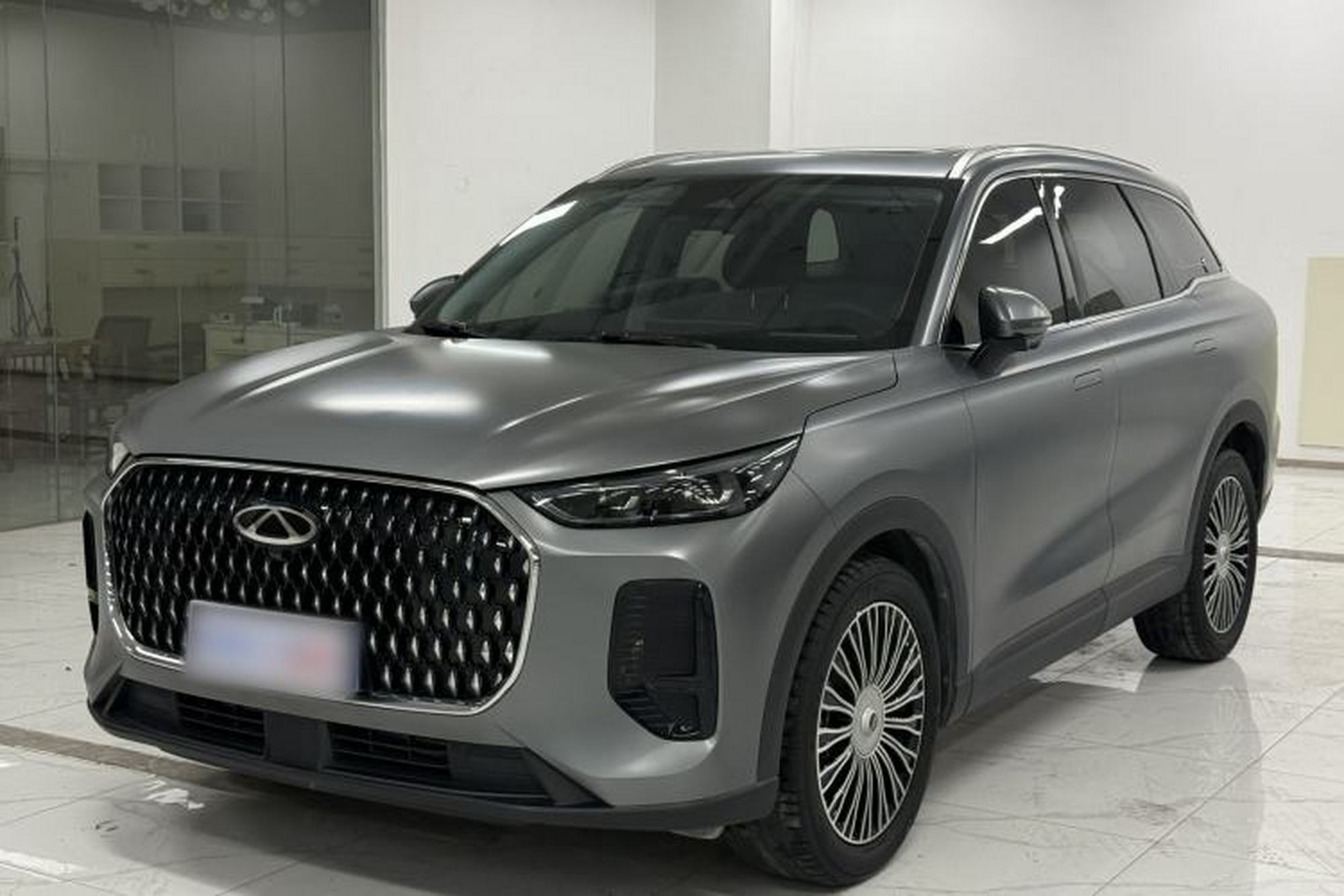 Chery Tiggo 8 L
